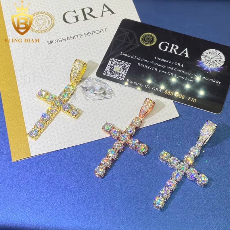 Fashion 925 Silver Charm Pendant HipHop VVS Moissanite Cross Pendant for Men Gift Iced Out Moissanite Pendant with GRA in Stock
