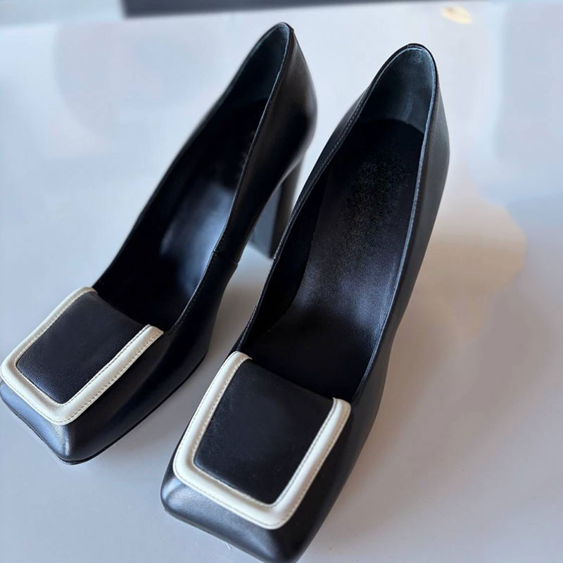 Designer Damen Hochabsatze 26SS Women Pumps Flip Head Damen Sandalen Metal buckle shoe upper Coarse heel leather outsole Women high heeled sandals Bring box