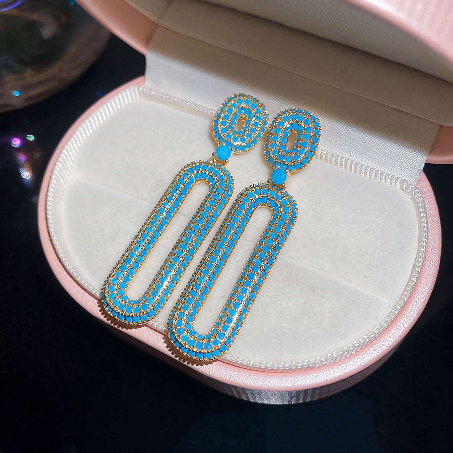 2026 New Model Silver Needle Zircon Oval Hollow Stud for Women, High-End Light Luxury Style, Versatile and Elegant Earrings - view 5