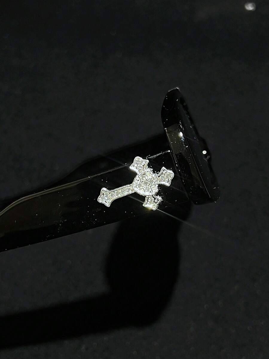 1 piece sunglasses with metal decoration in the shape of a cross and crystal heart, small square frame, colored lenses, classic vintage fashion style,