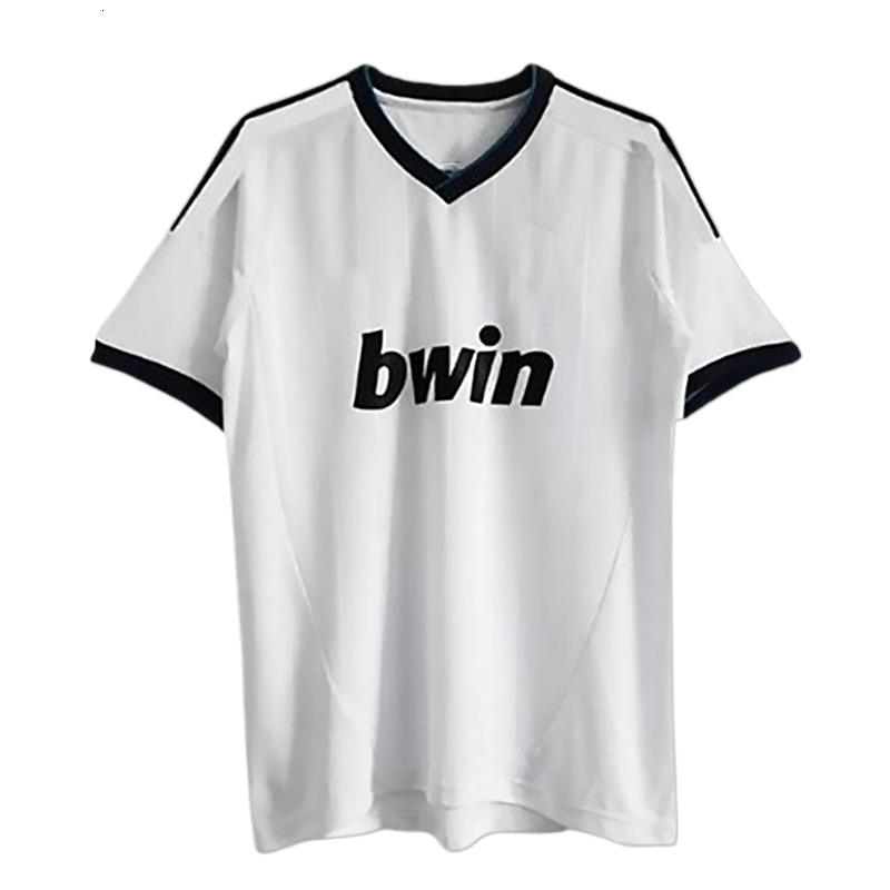 Retro Soccer Jerseys Finals Football Shirt GUTI BENZEMA SEEDORF CARLOS RONALDO KAKA 99 00 03 04 06 07 11 12 13 14 15 16 17 18 kits Modric Alonso BALE 