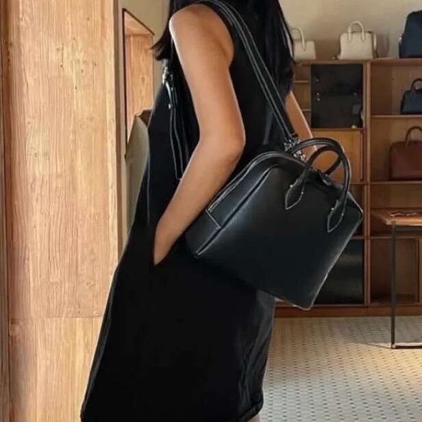 New THY Korean Kim Bag, Lychee Pattern Top Layer Cowhide, Niche Luxury Design, Handheld Backpack Dual-use, Large Capacity Commuter Laptop Bag SENYY