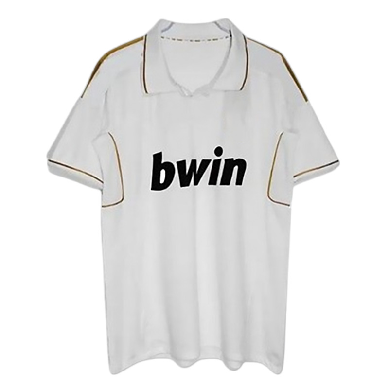 Retro Soccer Jerseys Finals Football Shirt GUTI BENZEMA SEEDORF CARLOS RONALDO KAKA 99 00 03 04 06 07 11 12 13 14 15 16 17 18 kits Modric Alonso BALE 