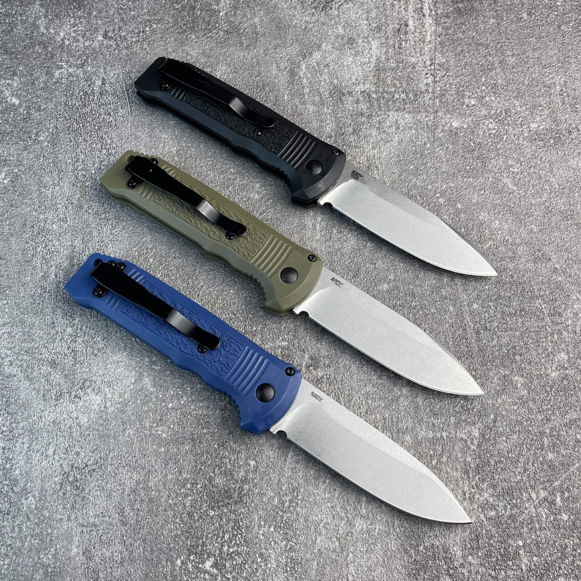 BM 4400 Compact Pocket Knife with S30V Blade Nylon Fiber Handle High Hardness and Sharp for Outdoor Camping Folding and Portable