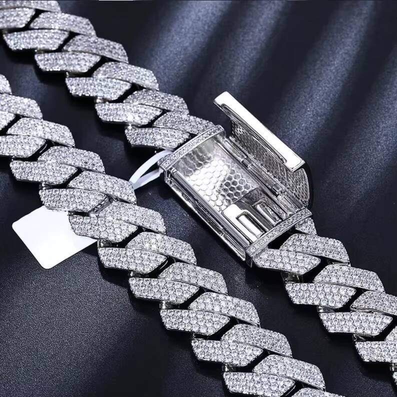 Hiphop Jewelry Moissanite Cuban Chain 18mm 925 Silver Iced Out 3 Rows Moissanite Cuban Link Chain