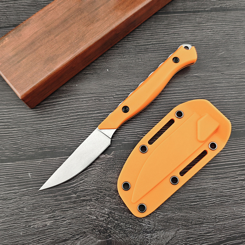 BM 15700 Fixed Blade Knife CPM-154 Blade Santoprene Handle Durable Outdoor Camping EDC Hiking Portable Multitool Straight Knives