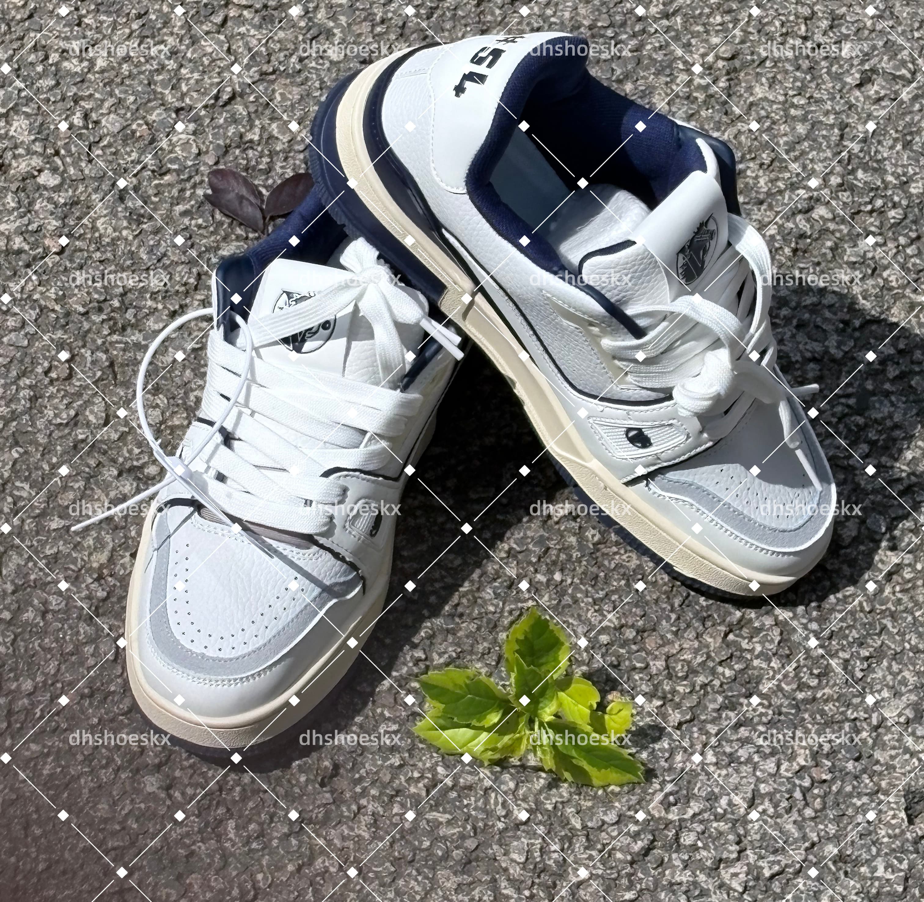 Free shipping designer shoes Trendy Casual Mens Elevated Sneakers - Comfy Footwear with Cushioned Insoles Soft white