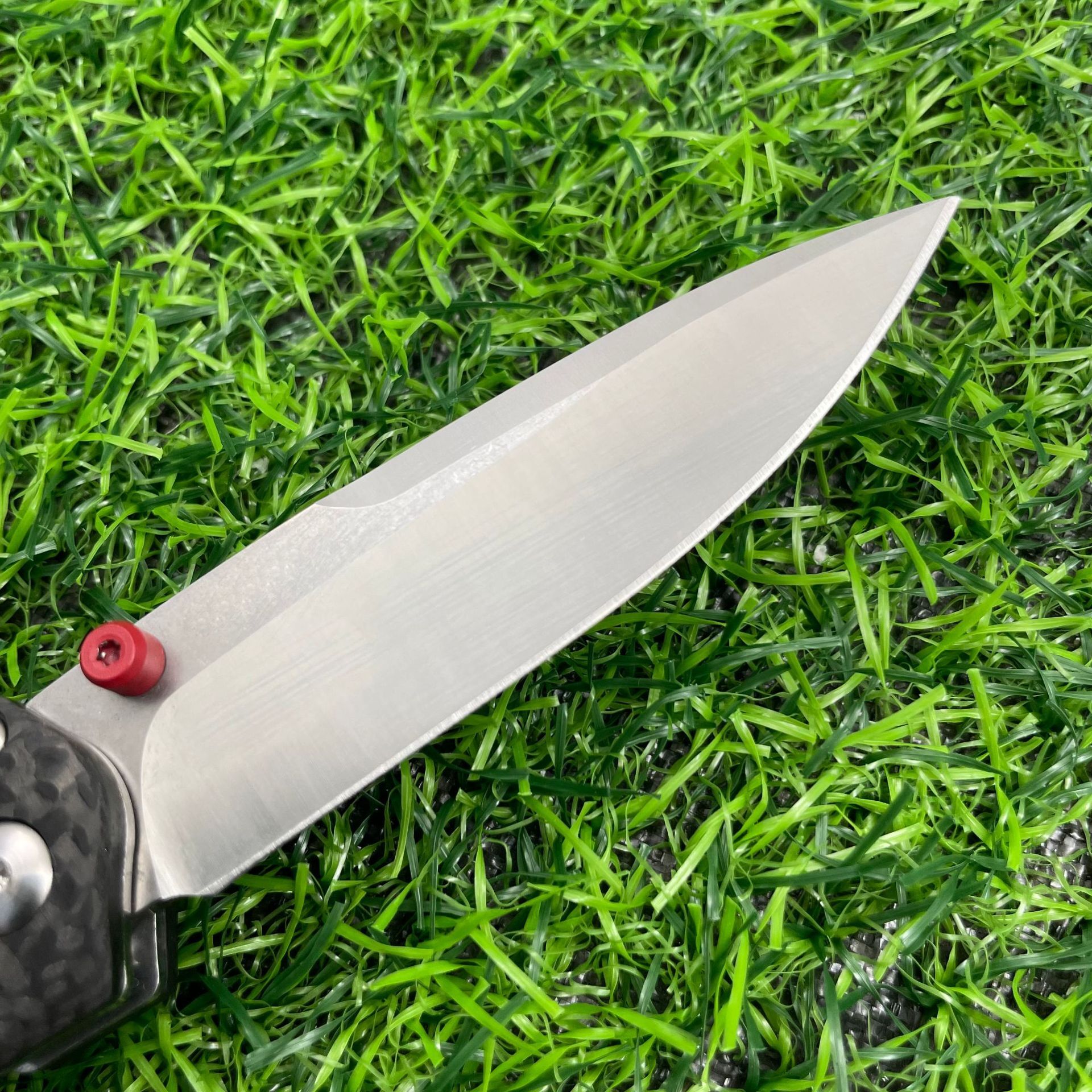 Bm485 carbon fiber handle titanium fracture knife, high hardness outdoor portable mini sharp knife