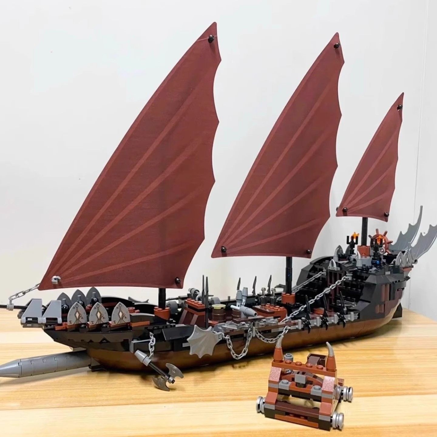 79008 The Lord of the Rings Series - The Return of the King - Ghost Pirate Ship Ambush Battle - Sailboat Building Blocks