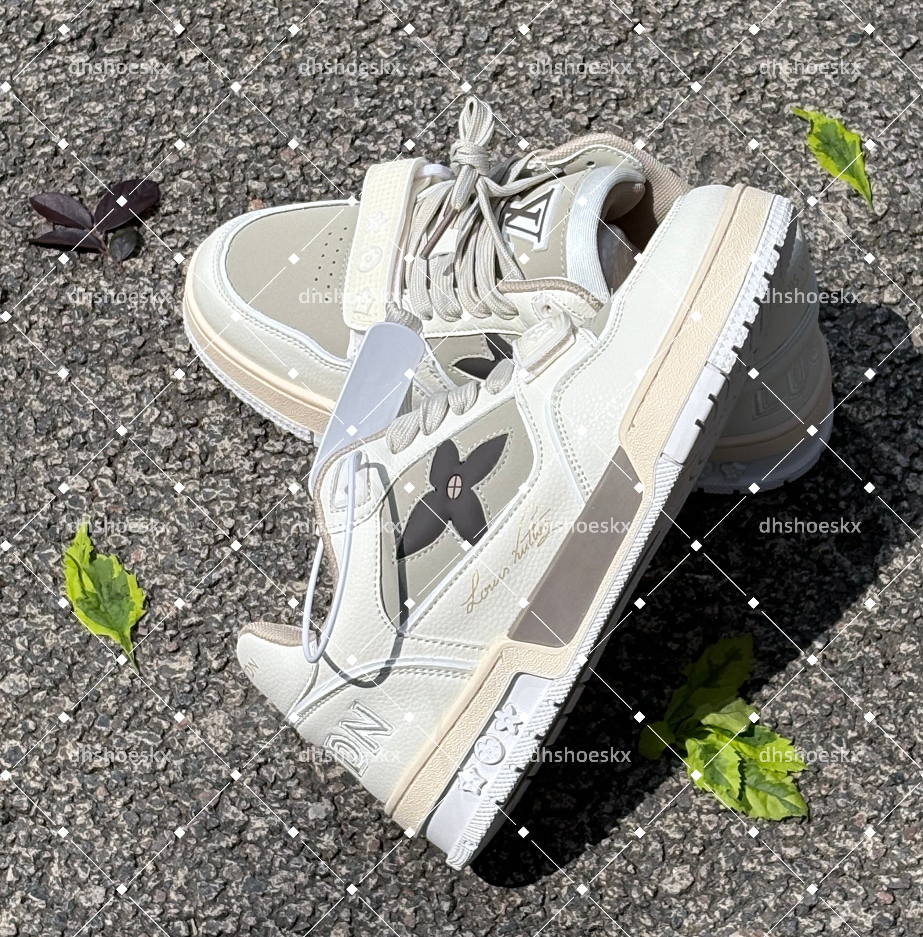 Free shipping designer shoes Trendy Casual Mens Elevated Sneakers - Comfy Footwear with Cushioned Insoles Soft white