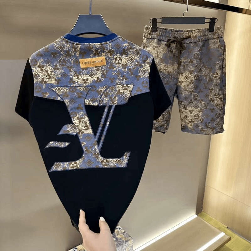 Men's Round 2026 Neck Trendy Light Luxury Design Short Sleeve T-Shirt Cool Top Versatile Style Loose High-End