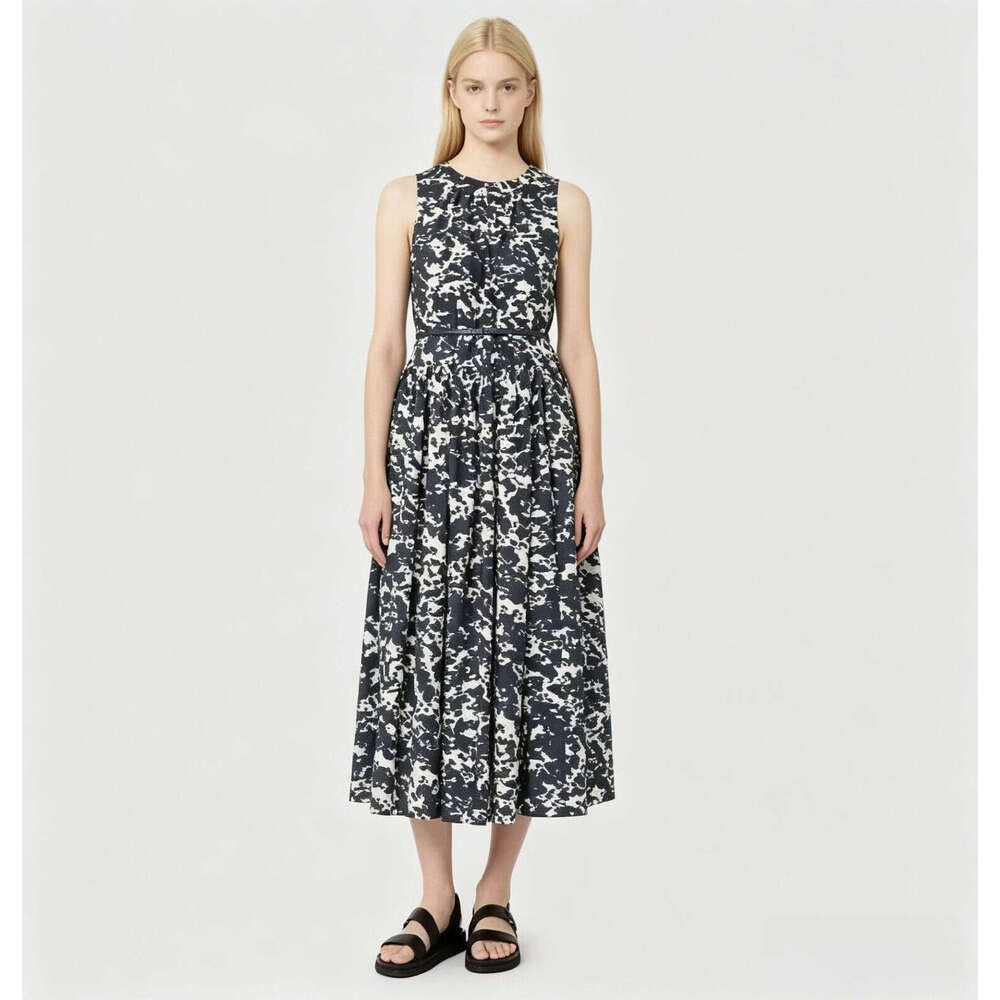 2026 Spring and Summer New Women's Dress, Designer Sleeveless High Waist Lace Flower k30 Long Dress
