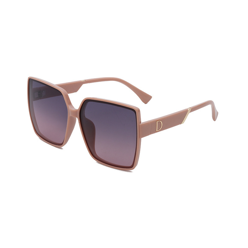 Luxury Brand Designer Fashion Accessories European And American Driving Sunglasses For Women Ins Street Style 2026 New Anti Glare Metal Sun Glasses