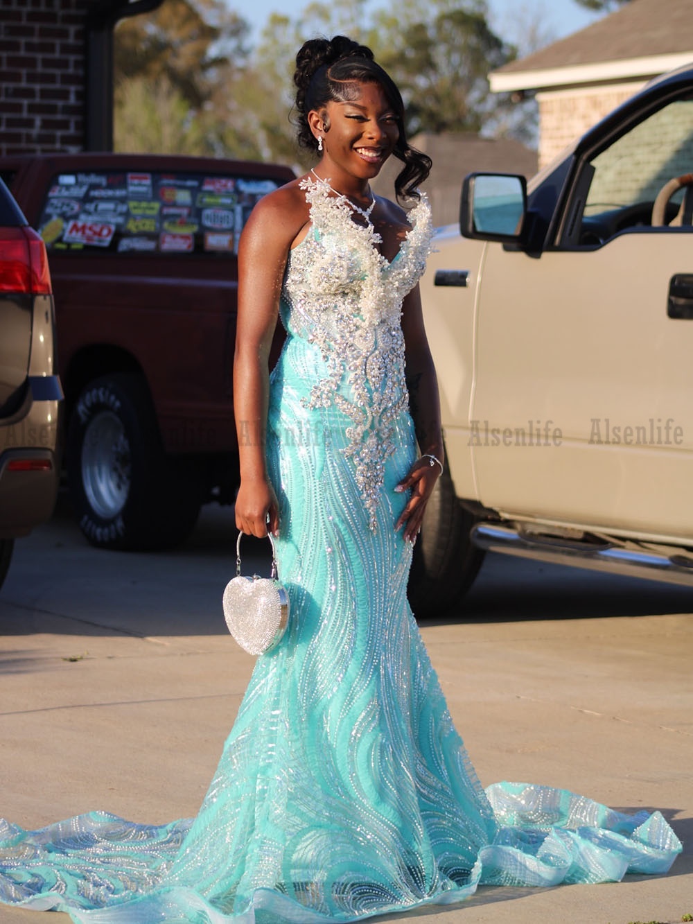 Mint Green Prom Dresses 2026 Luxury Sequins Beading Mermaid Evening Gowns Gala Party Gown