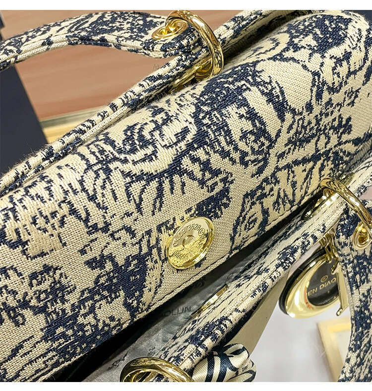 New Hong Kong Retro Diana Autumn And Winter Commuter Handbag, Large-Capacity Tote Bag, New Shopping Bag - view 6