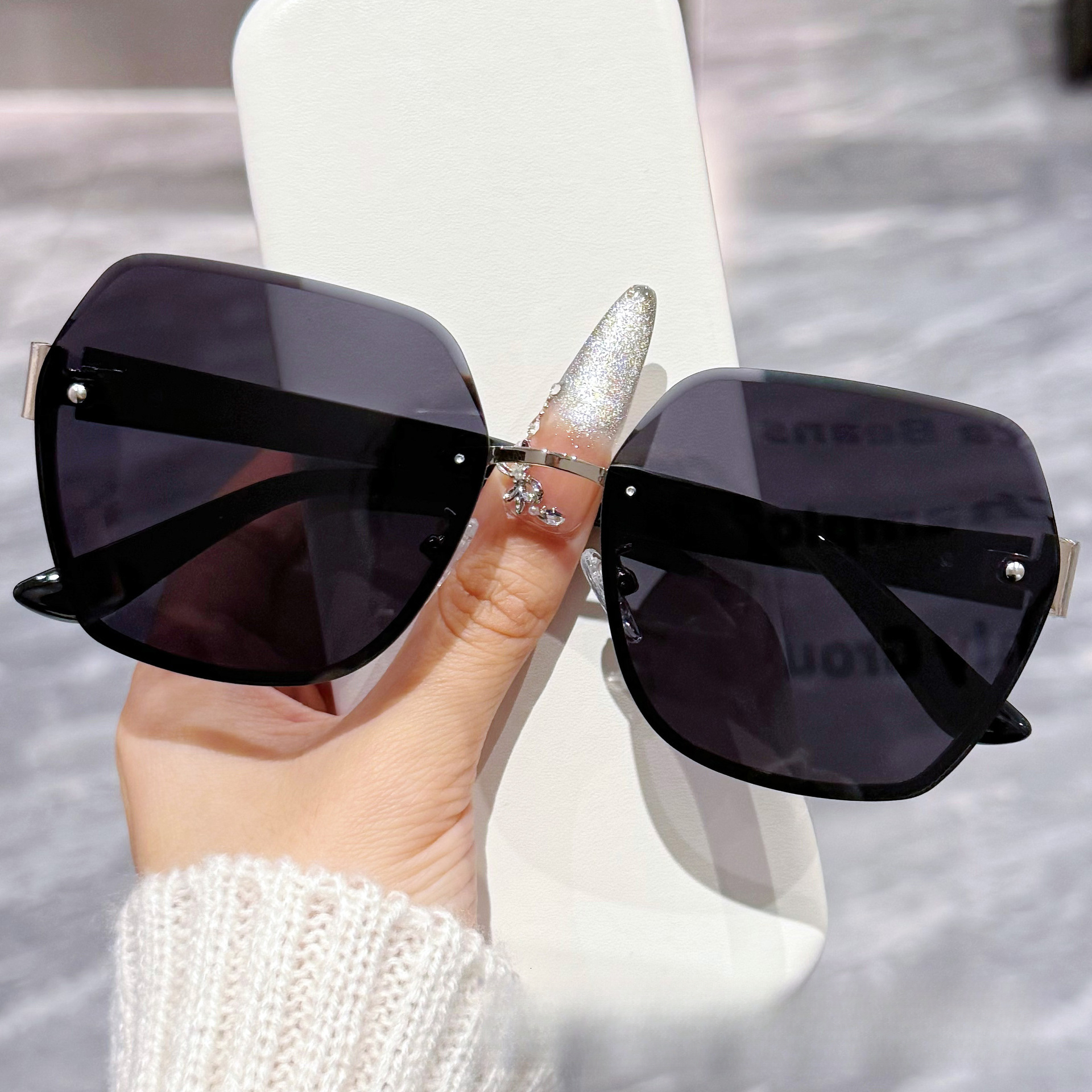 Sunglasses For Women Designer Hipster Top Casual High Quality Lunette De Soleil Femme Zonnebril Gafas De Sol Mujer