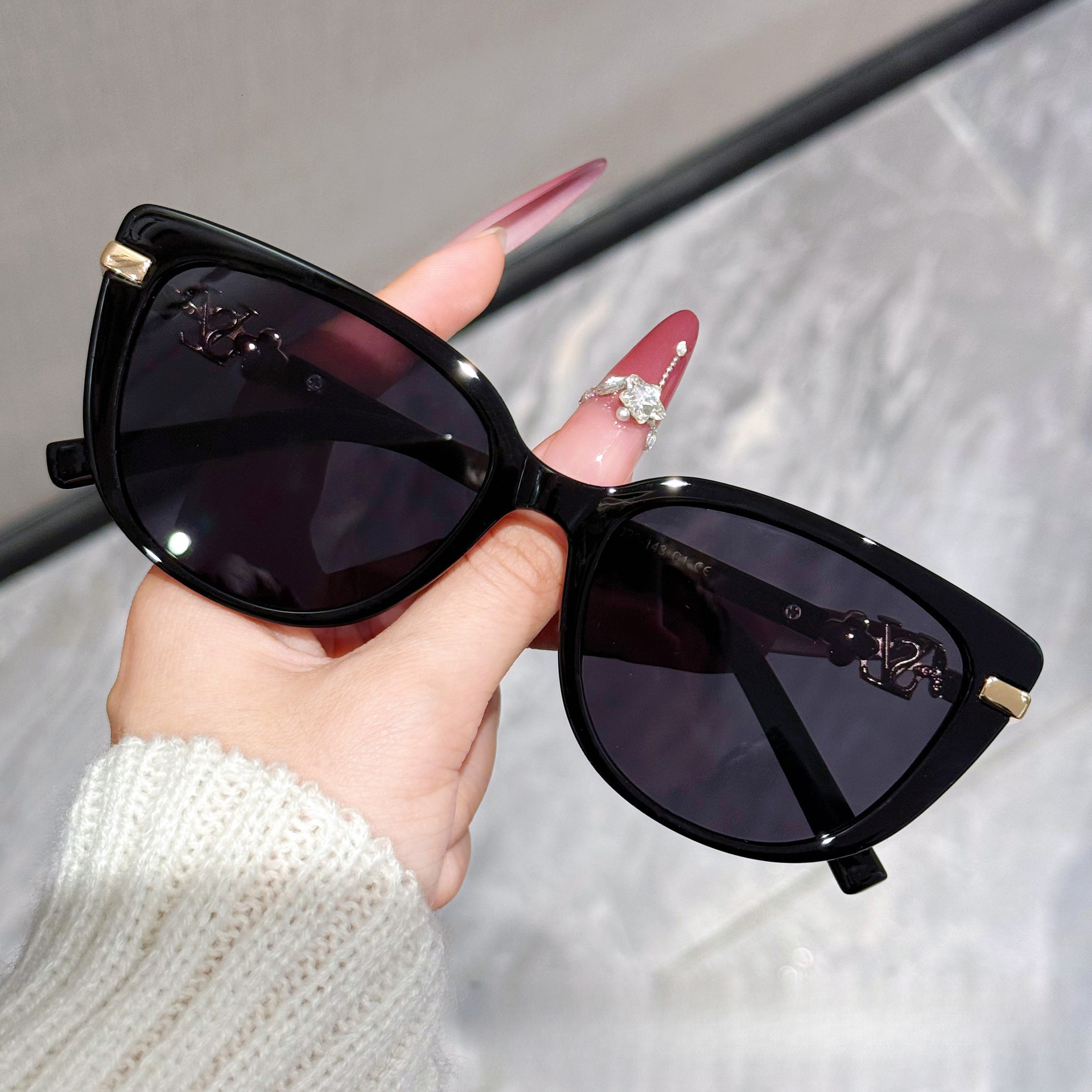 Sunglasses For Women Designer Brand Popular Driving Hipster High-End Lunette De Soleil Femme Zonnebril Gafas De Sol Mujer