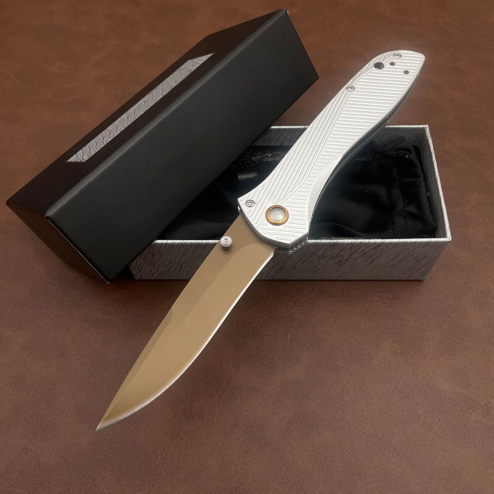 BM710 folding knife, aviation aluminum handle Aixs lock gold-plated titanium blade, holiday gift, knife enthusiast collector