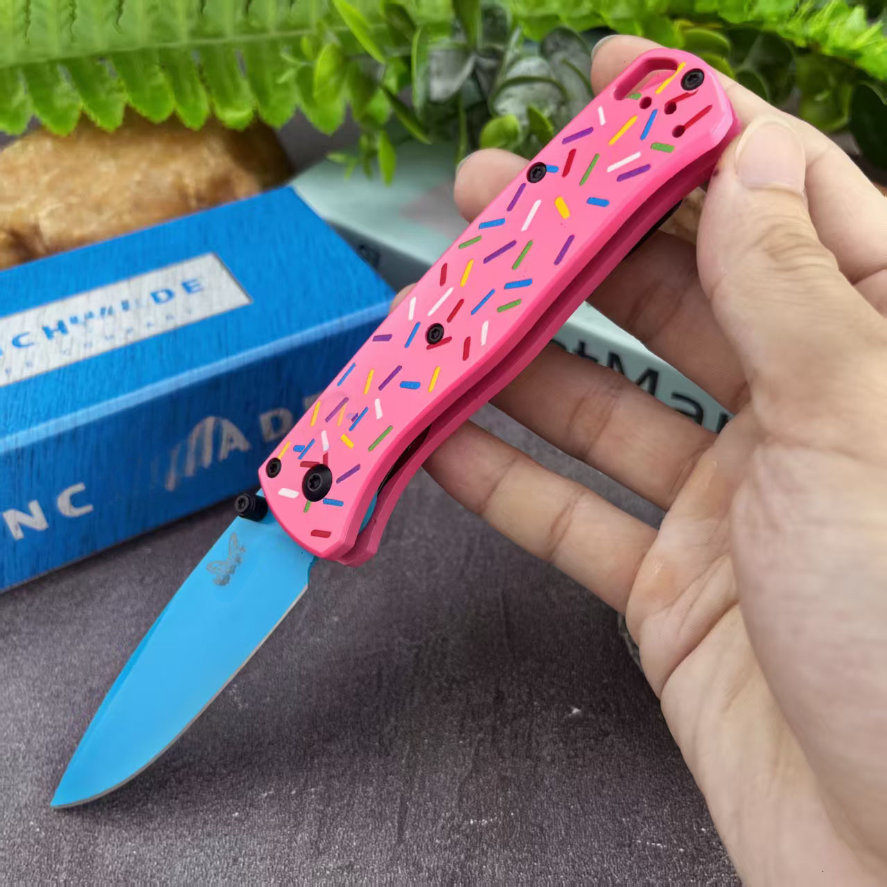 BM535 Bugout Donut Pink Aluminum Bearing folding knife pocket knife