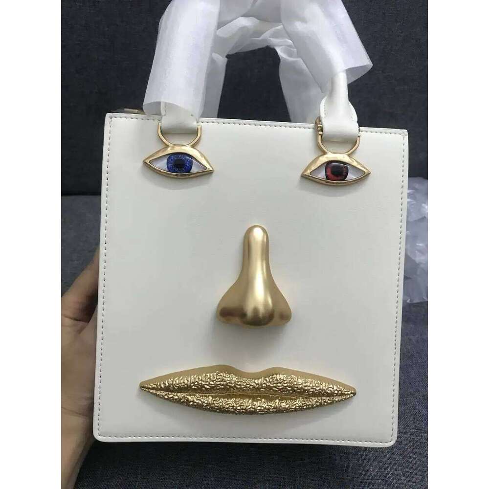 Master Quality,Designer Fashion Leather Unique Facial Features Trendy Personality Women's Handbag Stylish Bag Suotong260428 - view 7