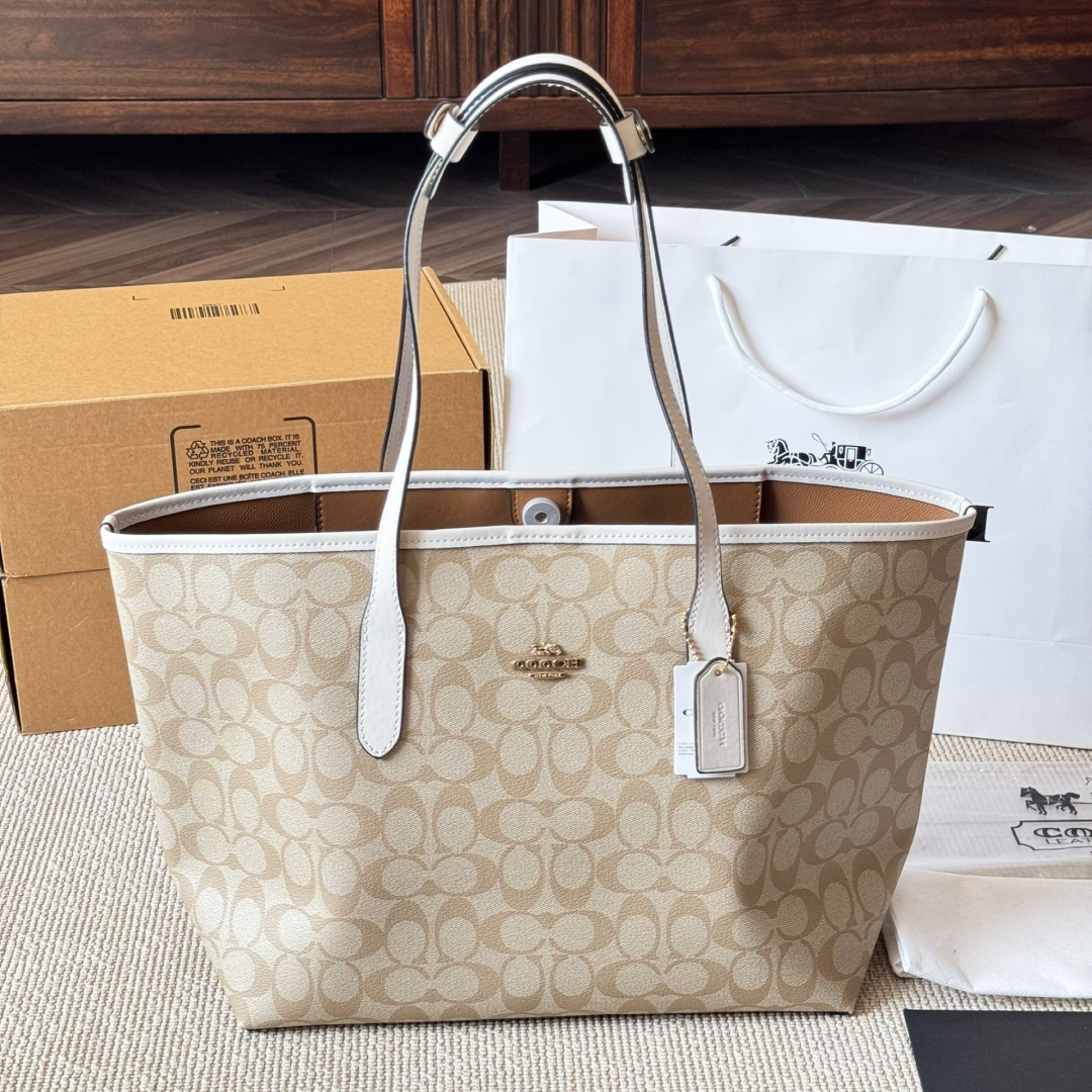 Designer Tote bag Shoulder Luxury Women's Handbags Flower Letter Large Capacity Luxury Handbags Shopping Bag Casual Tote High quality stylish commuter bag AAA+