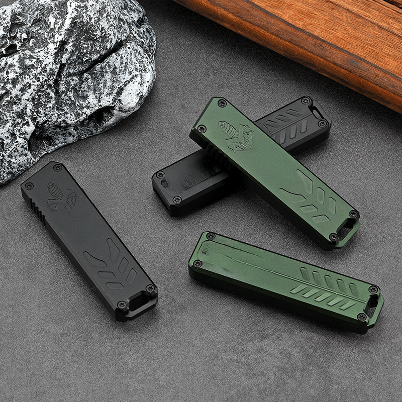 Removable Blades Mini Pocket Assisted Knife Aluminum Alloy Handles Outdoor Camping Cutting Tools for Gifts