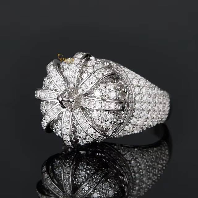 Luxury 925 Sterling Silver Crown Ring with Moissanite Diamonds Iced Out Hip Hop Wedding Statement Jewelry for Men Women