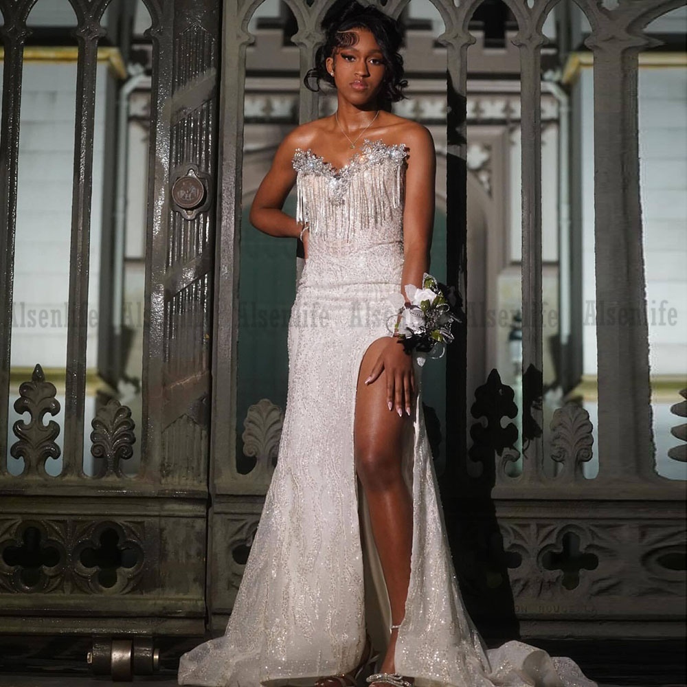 Matric Farewell Prom Dresses 2026 Strapless Crystal Tassel Black Girls Evening Party Dress Gala Outfit