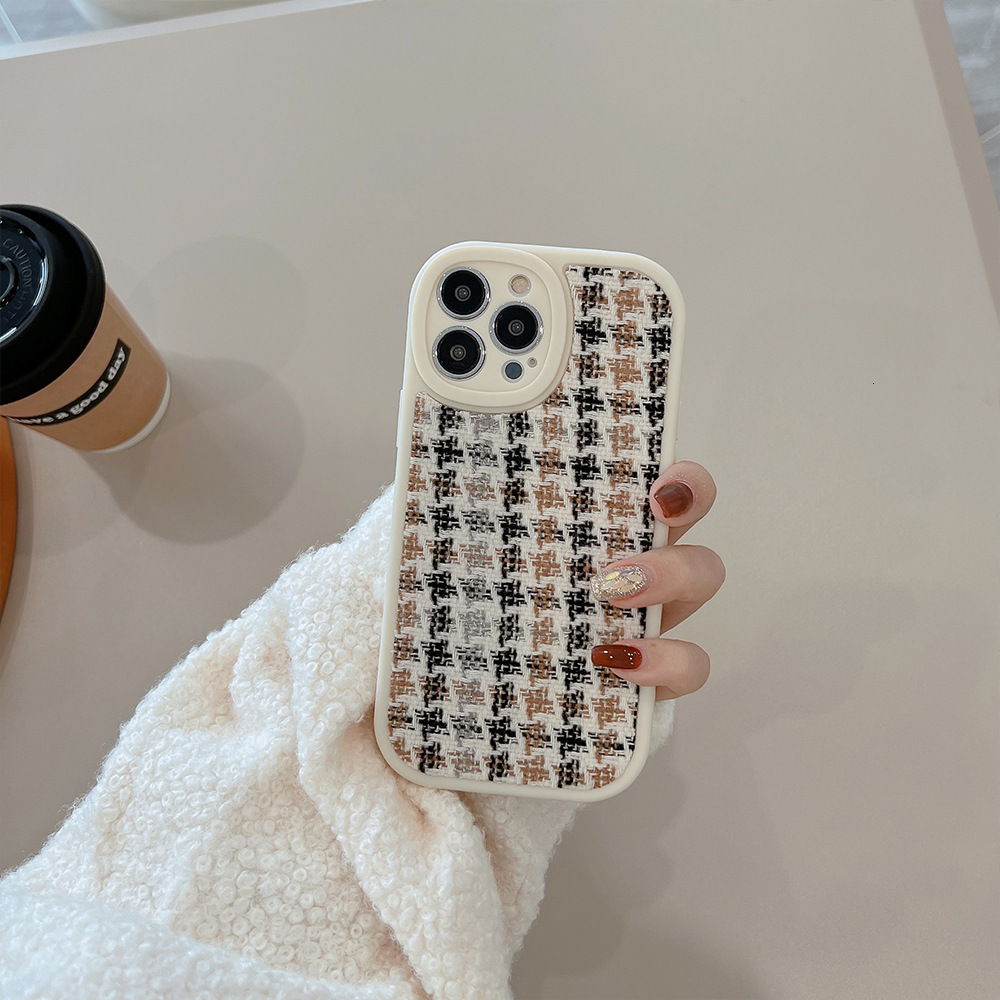 Luxury Phone Case Designer Knitted Houndstooth Phone Case For Apple Iphone 16/17 Pro Max Retro Style Protective Cover For Iphone 15/12/11/XS