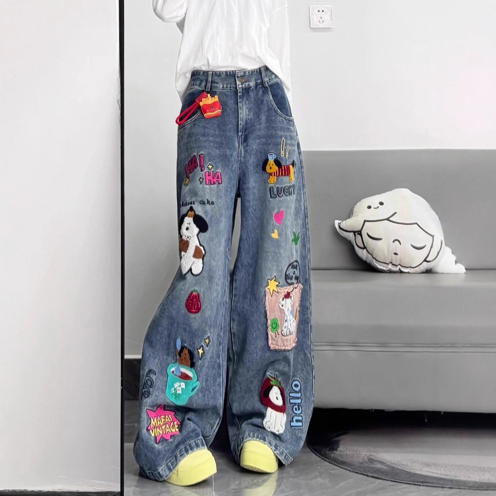 Women's Jeans Retro American Cartoon Floing Embroidery Men Women Cleanfit Waed Loose Wide Leg Pants Couples Casual Fit