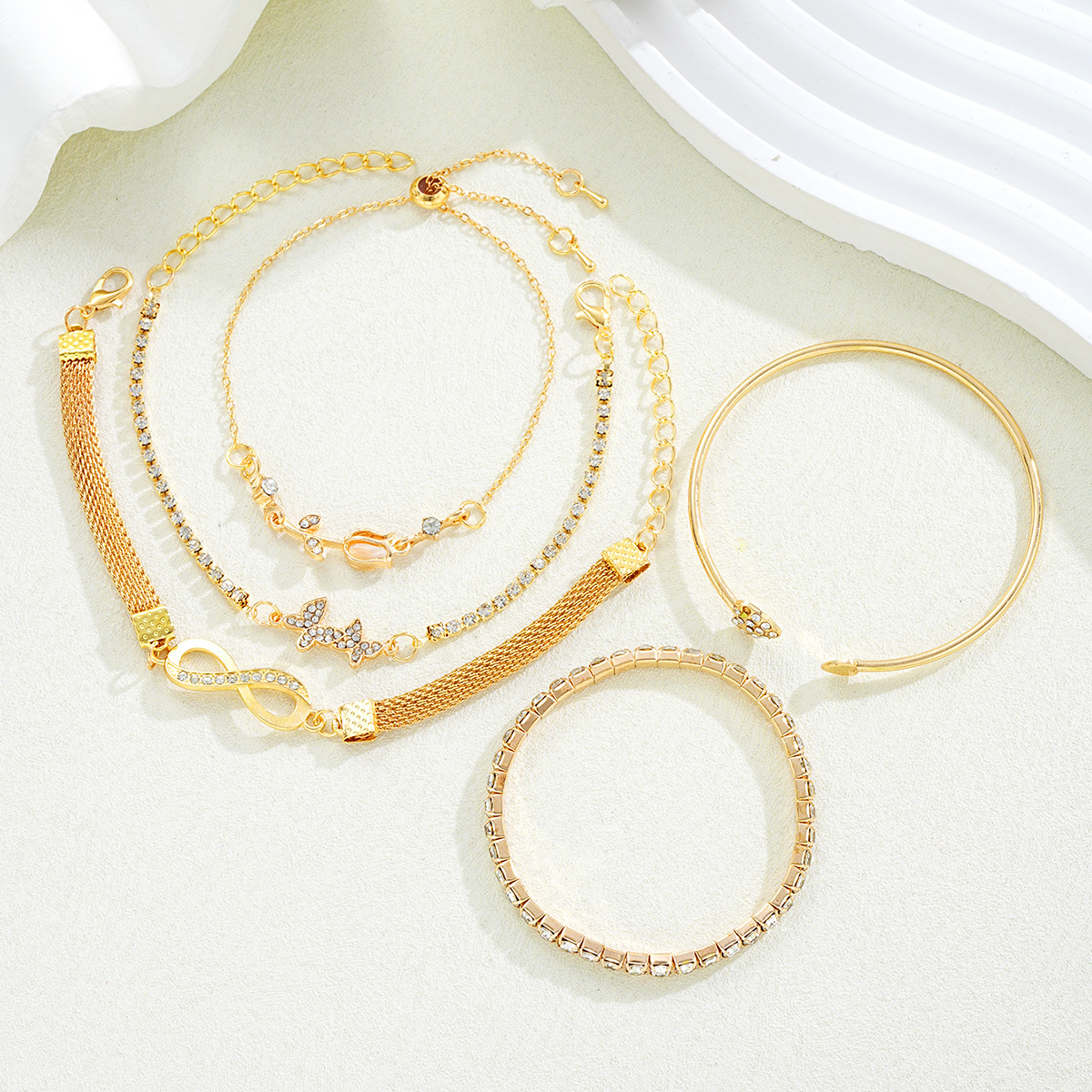 Chic Colored Twisted Heart Design Layered Jewelry for Women