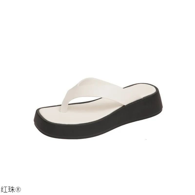 Spring Summer Flip-toe Thick-soled Platform Shoes Flip-flops Flat Bottom Sandals Women Summer Slipper 260428