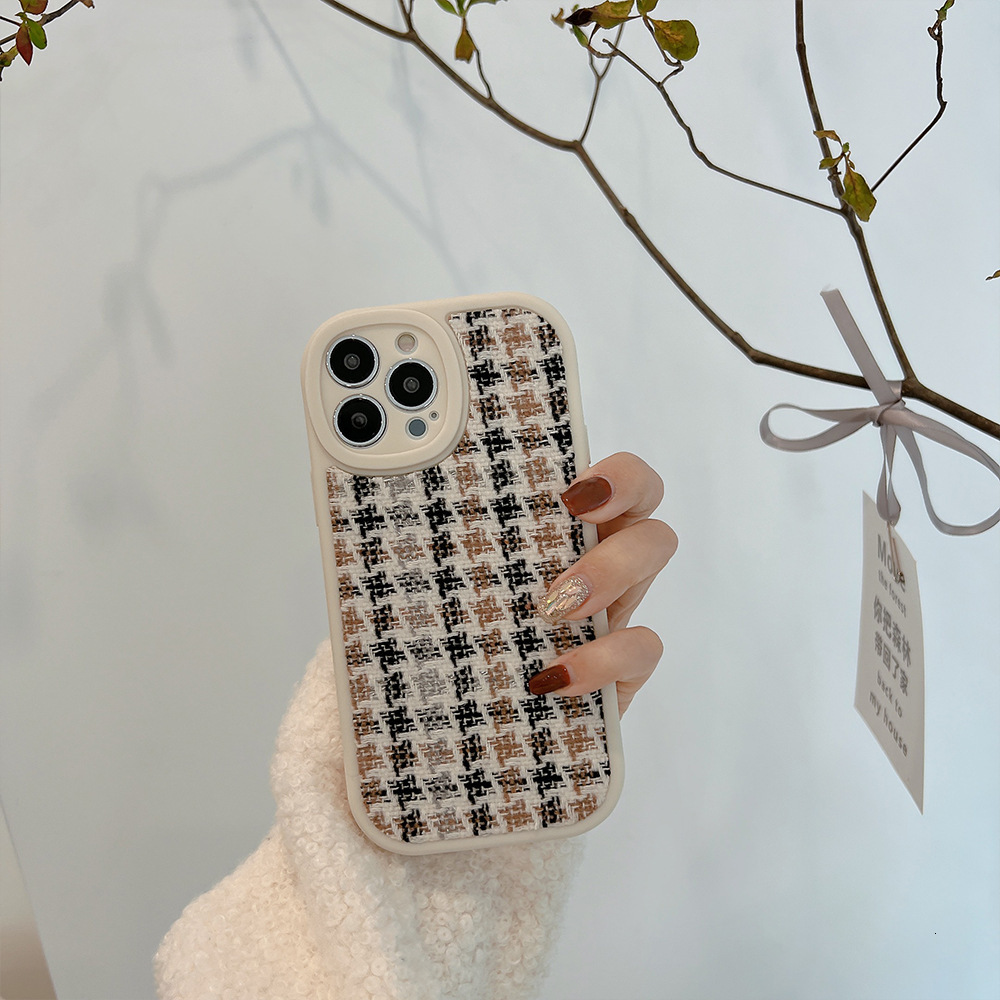 Luxury Phone Case Designer Knitted Houndstooth Phone Case For Apple Iphone 16/17 Pro Max Retro Style Protective Cover For Iphone 15/12/11/XS