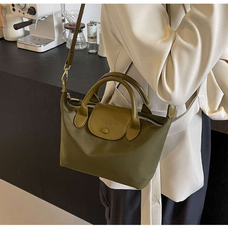 Trendy Niche Design Nylon Women's Handbag Versatile Single Shoulder Crossbody Dumpling Southern Style Bag