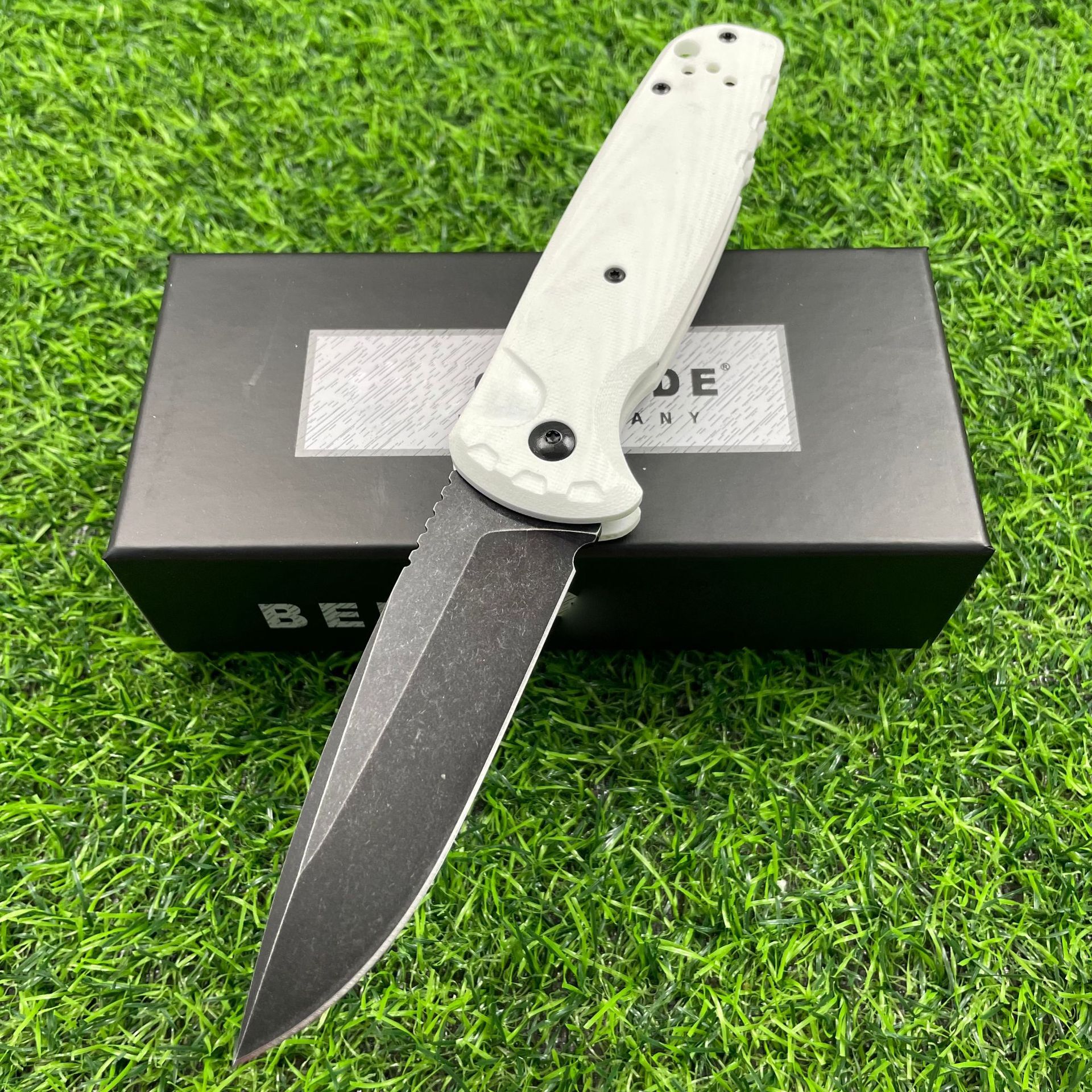 BM4300 Auxiliary Pocket Folding Knife D2 Blade G10 Handle Jungle Hunting Cutting Survival Knives Outdoor Hiking Camping Tool