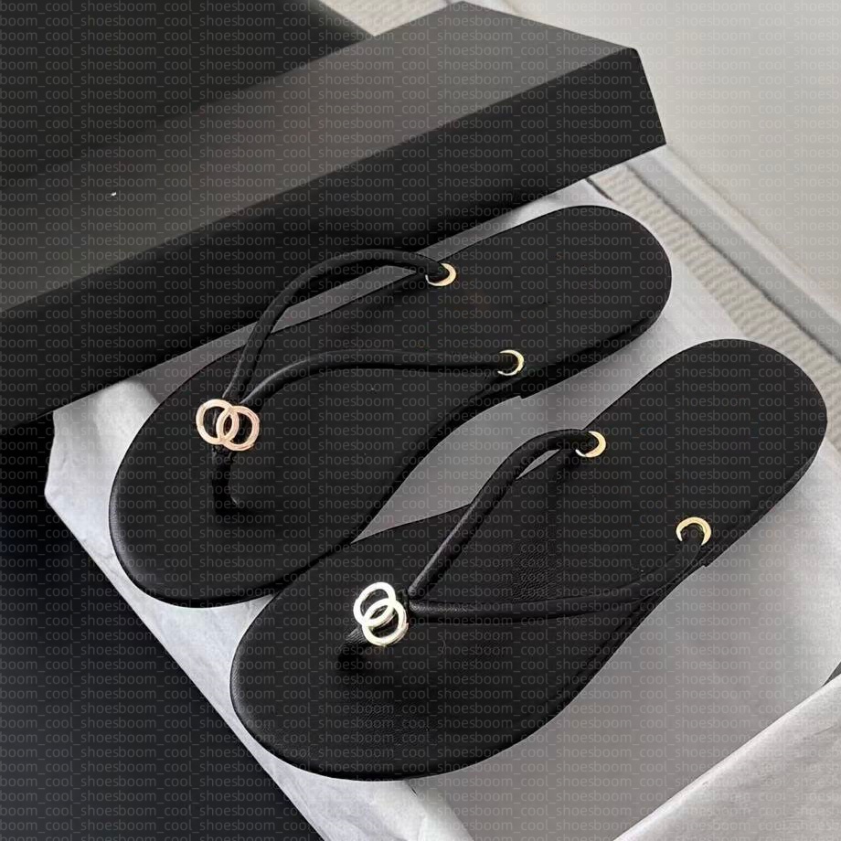 Designer slides Women Sandals Flat Mule Shoe Leater Shoes Ladies fashionable comfortable sole casual beach slippers outdoor rubber slippers