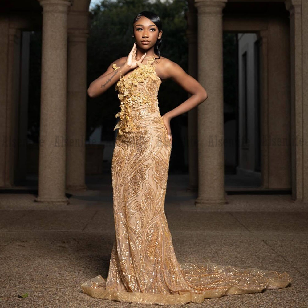 Gold Prom Dresses 2026 Luxury Sequin Beading Black Girls Evening Dress Crystal Birthday Outfits Pleated Party Gowns
