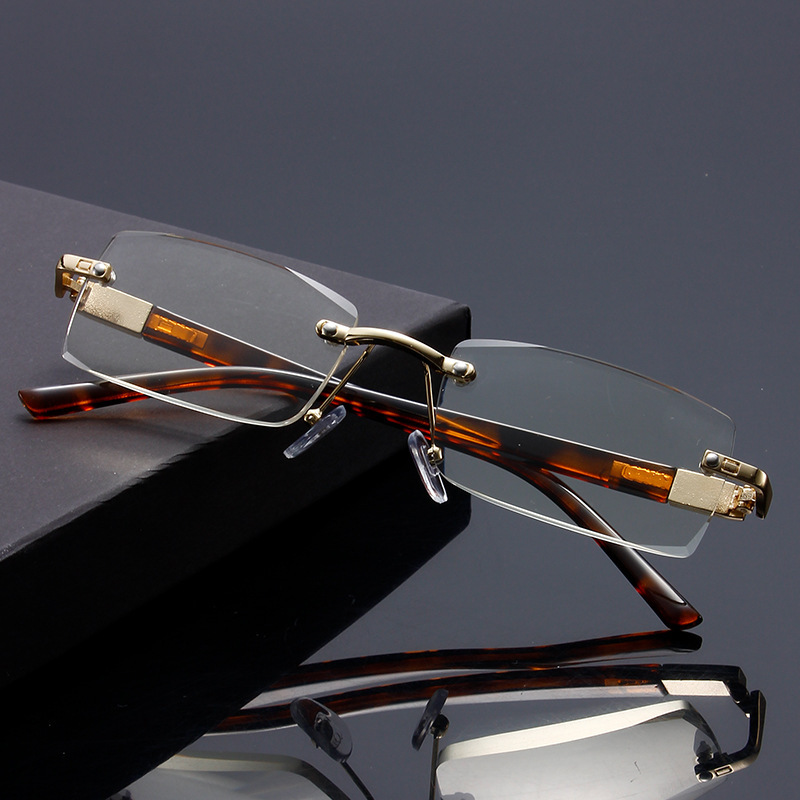 Luxury brand designer fashion accessories European and American Y2K women's Ins Street Style 2026 new cool metal retro glasses - view 3