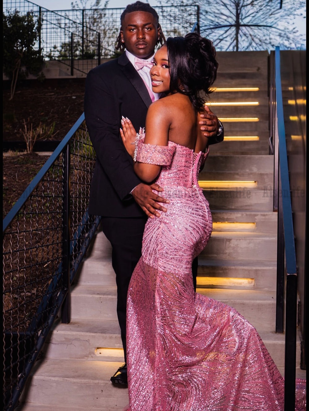 Sexy Pink Evening Dresses Beaded Sequins Diamonds Prom Dress 2026 Elegant Gala Party Gowns For Women