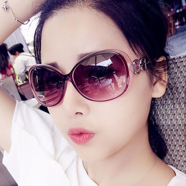 Elliptical Sunscreen Resin Designer Sunglasses Luxury Women's Small Frame Outdoor Street Photography Slim Cycling Glasses Trendy Brand Accessorie