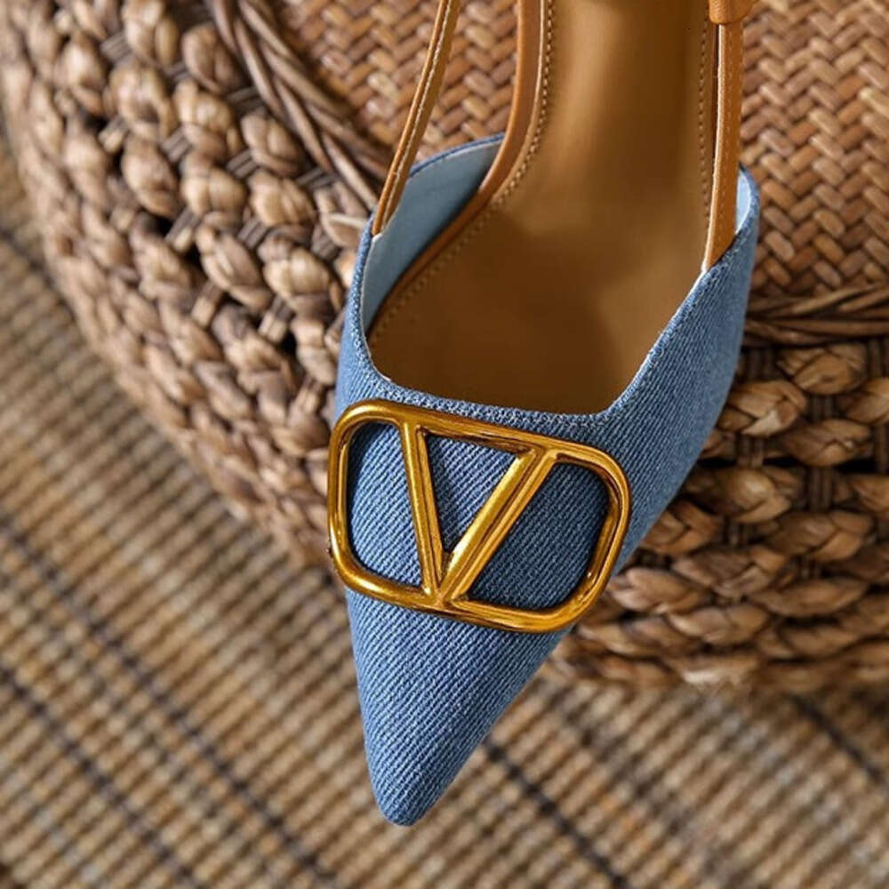 Korean Style High-End Elegant Pointed Toe Stiletto Heels Spring And Autumn New Stunning Temperament Versatile Denim Fabric High Heel Sandals