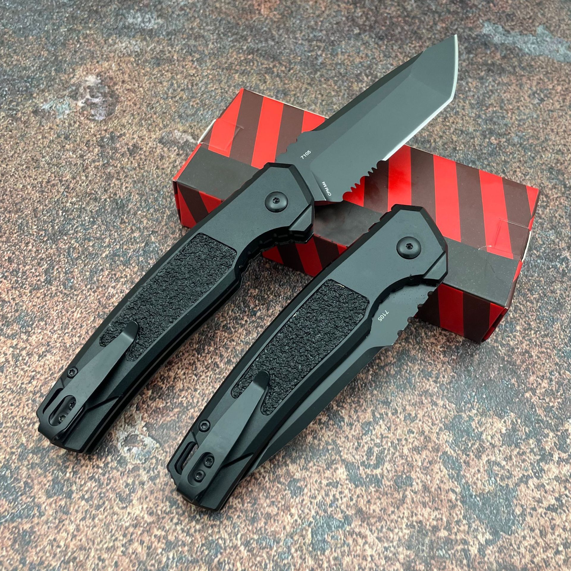 7105 High Hardness Camping Hunting Butcher Knife Fot Meat Cutting Outdoor Hiking Portable Sharp Fixed Blade Knife with Knife Sleeve