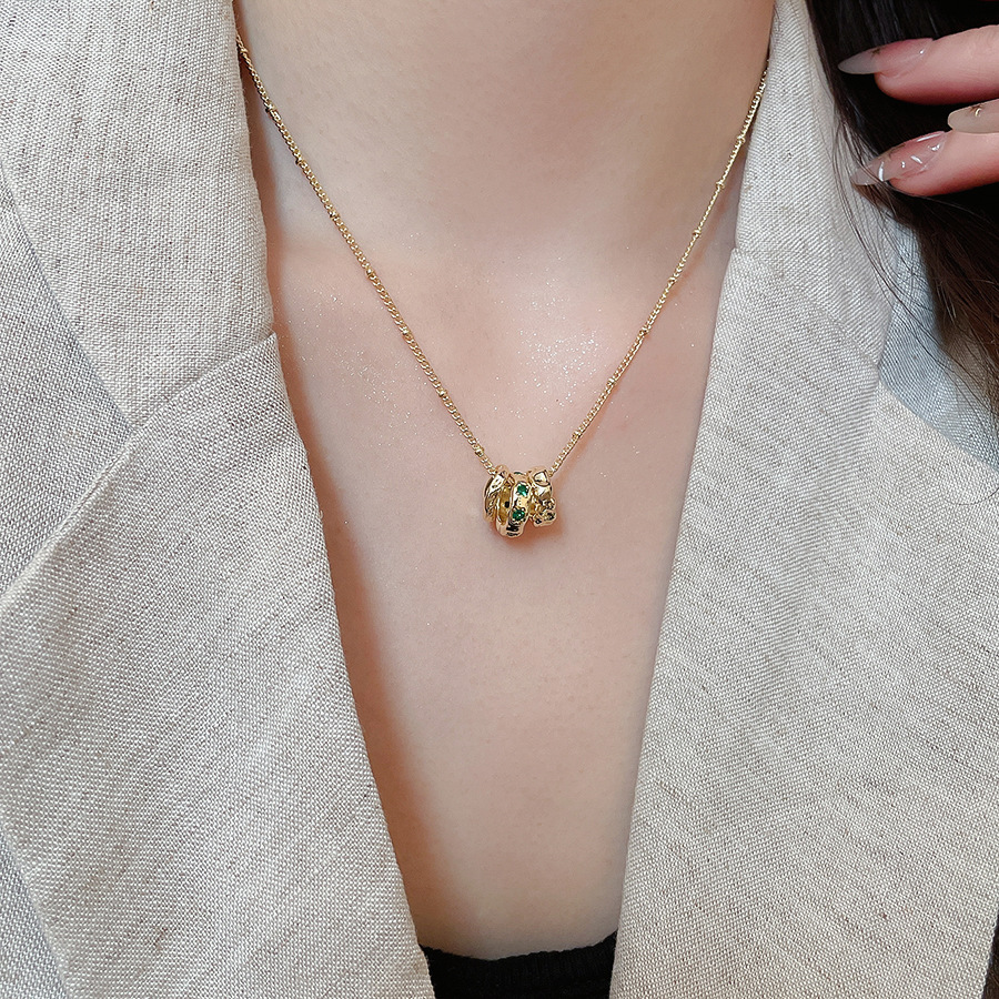 European and American style ins-inspired multi-ring pendant short necklace for girls, summer bestseller, titanium steel collarbone chain - view 3