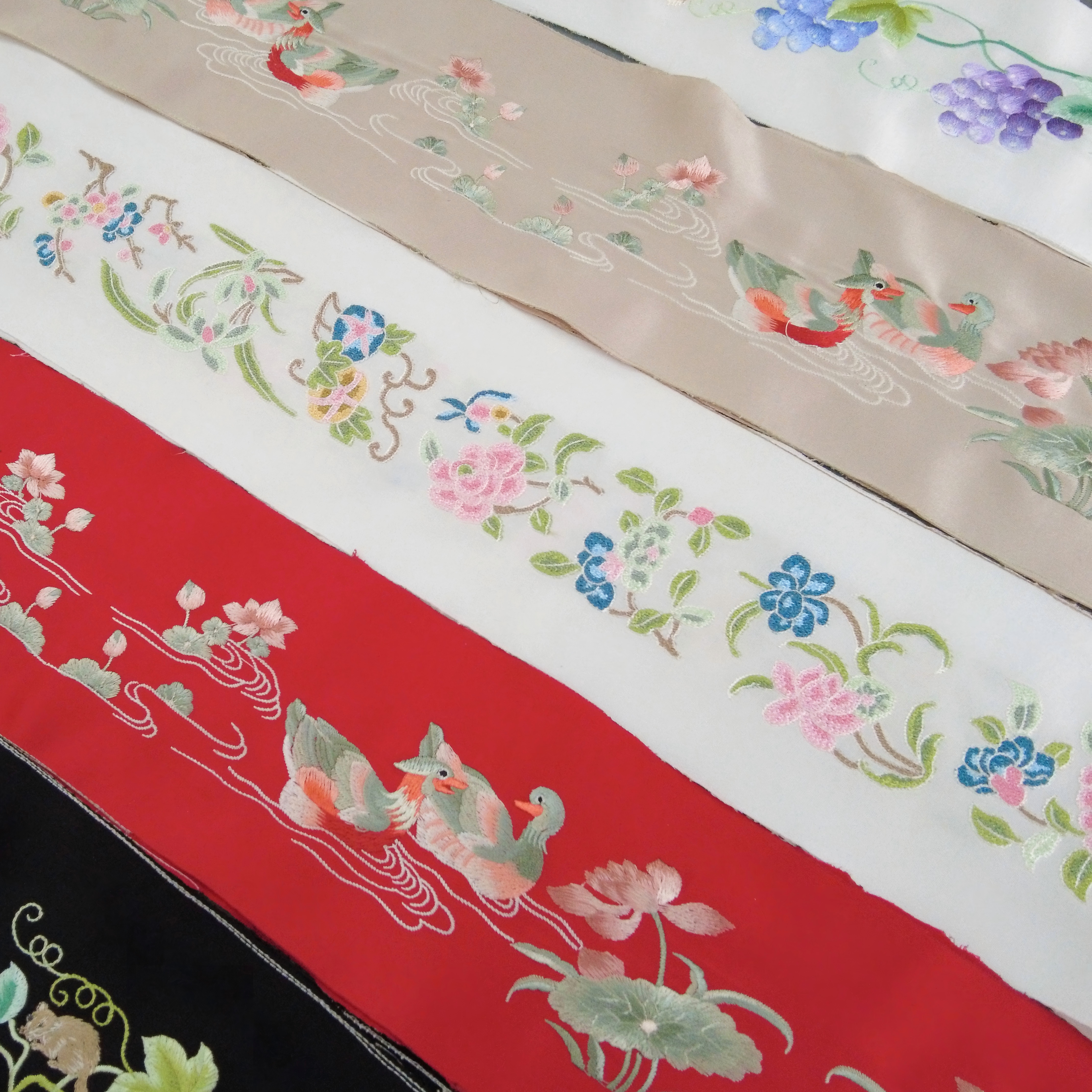 Chinese Style Garment Accessories, French Knot Hundred Flowers Embroidered Lace, Collar Trim, Slanted Placket