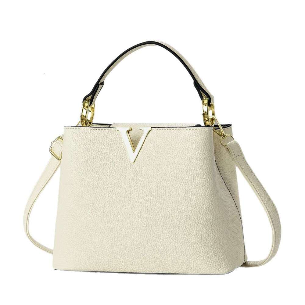 High-End Ladies' Handbag New Model, Commuter Style, Elegant Women's Crossbody, Light Luxury Handbag, Small Bag, Trendy And Stylish