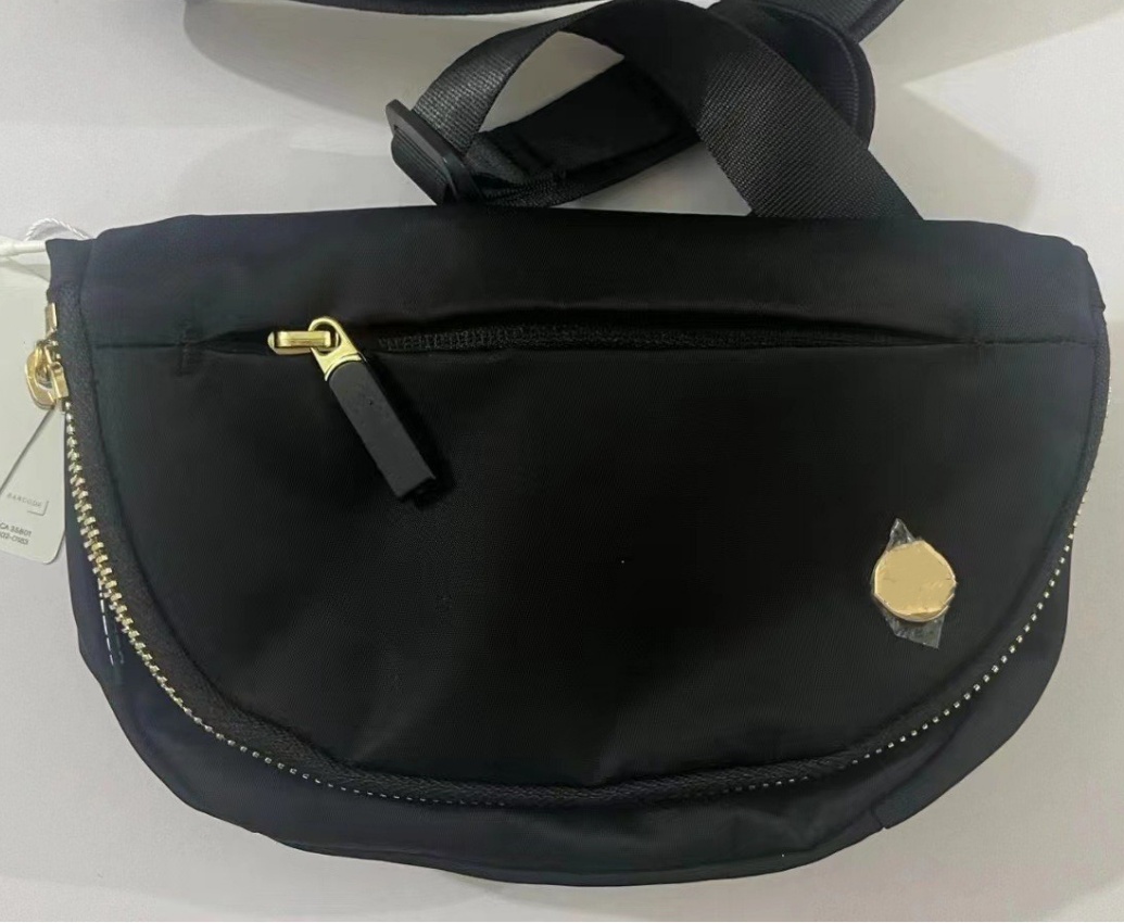 Black 5L Shoulder Bags Pink Yoga Multifunctional Outdoor Bag Fitness Large Capacity Crossbody Bag Women Adjustable Strap Purse Nylon Handbags