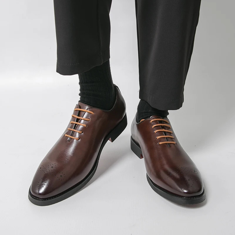 Mens Dress Shoes Trend Wedding Social Casual Leather Men Office Casual Business Shoes High Quality Formal Oxford Shoes Male 260428