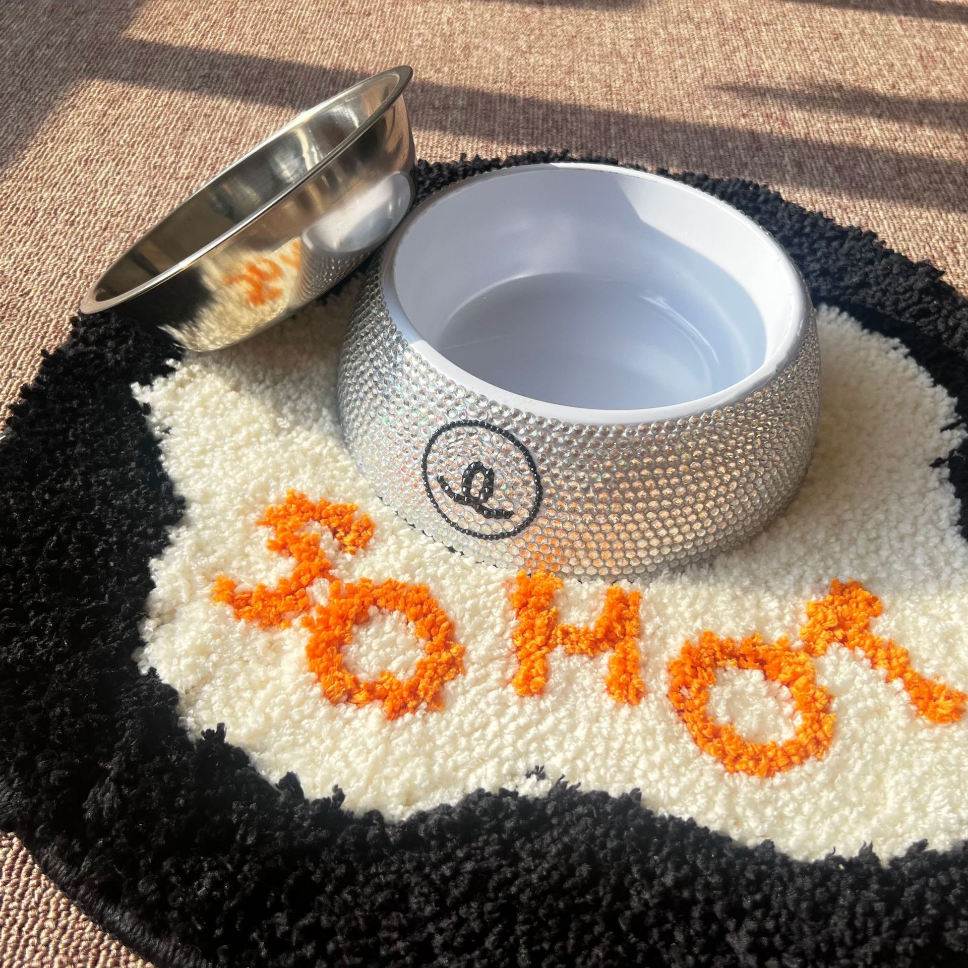 Designer Dog Bowls, Stainless Steel Pet Bowls with Bling Rhinestones,Pet Bowls Food Water Feeder with Non-Skid Rubber Base for Puppy Cats Dogs (320ML,