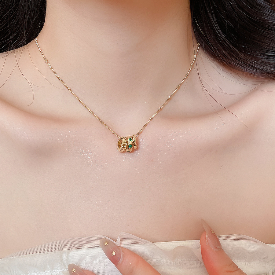 European and American style ins-inspired multi-ring pendant short necklace for girls, summer bestseller, titanium steel collarbone chain - view 4