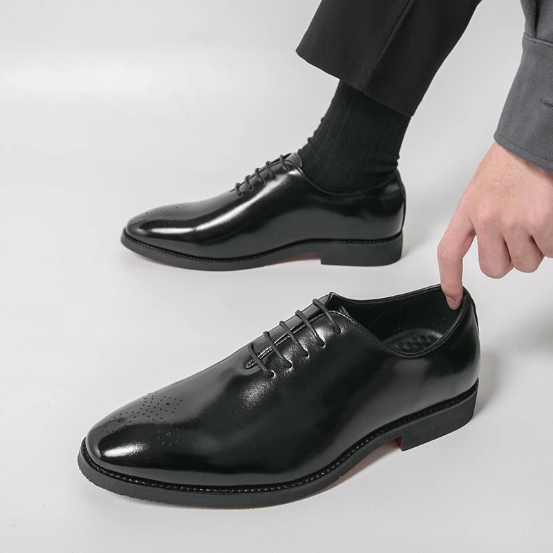 Mens Dress Shoes Trend Wedding Social Casual Leather Men Office Casual Business Shoes High Quality Formal Oxford Shoes Male 260428